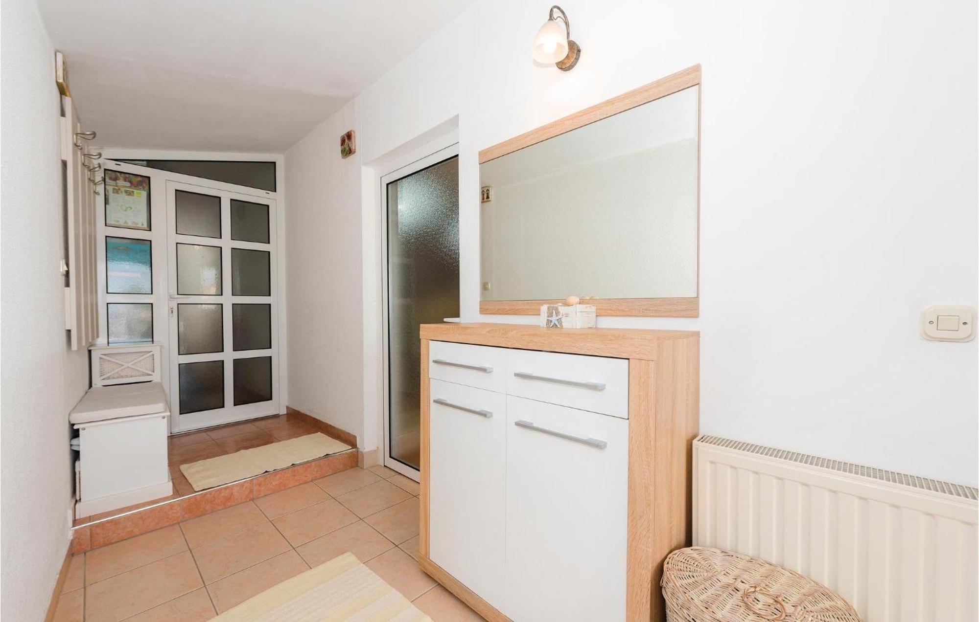 Nice Home In Sibenik With Kitchen Ngoại thất bức ảnh